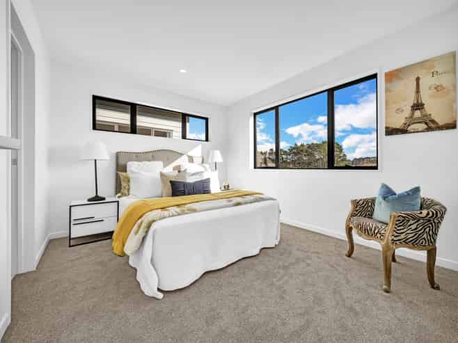 6 Lomandra Street, Westgate