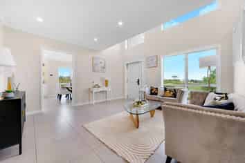 52 Emerald Avenue, Karaka