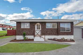 1/14 Pakira Avenue, Glendene
