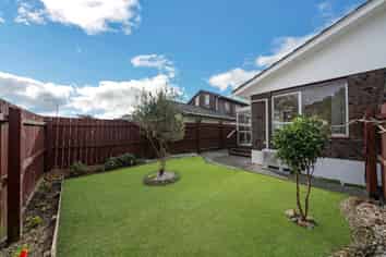 1/14 Pakira Avenue, Glendene