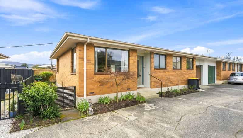 8B Mure Street, Mosgiel
