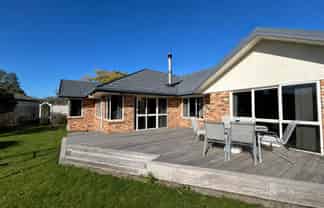 19 Stagg Place, Brightwater