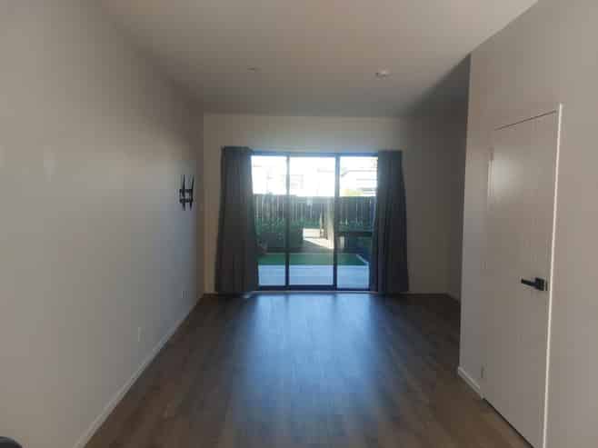 13 Kiato Lane, Flat Bush