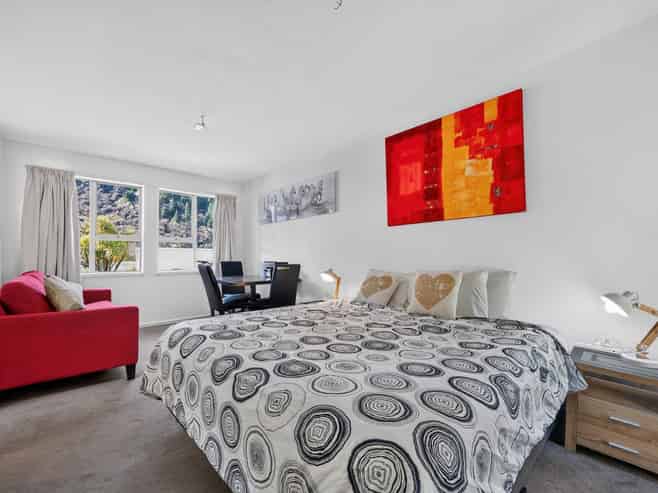 8A Kiely Lane, Queenstown Central