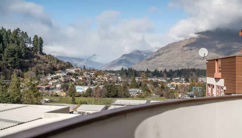 8A Kiely Lane, Queenstown Central