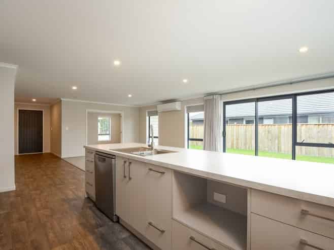 177 Alabama Road, Redwoodtown