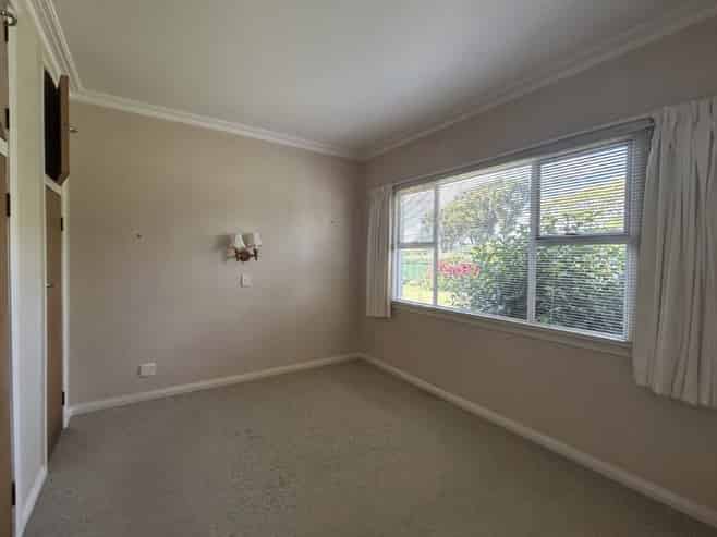 25 Camberwell Road, Hawera
