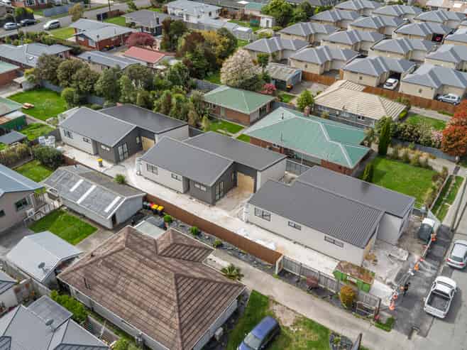 1-2/20 Nicholls Road, Halswell