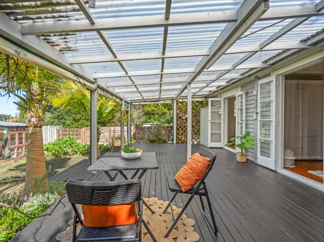 12 Weaver Street, Whau Valley