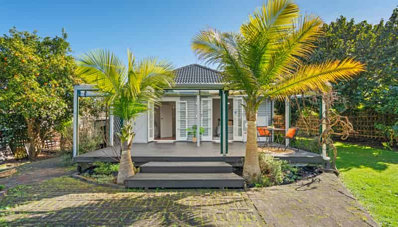 12 Weaver Street, Whau Valley
