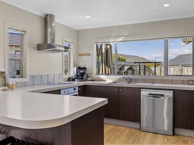 25 Lochaber Drive, Nukuhau