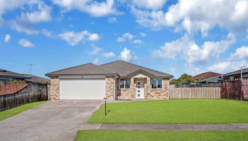 104 Naylors Drive, Mangere
