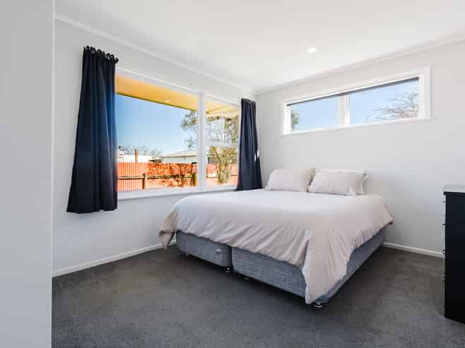14 Yvonne Street, Melville