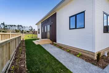 8 Horoeka Street, Inglewood