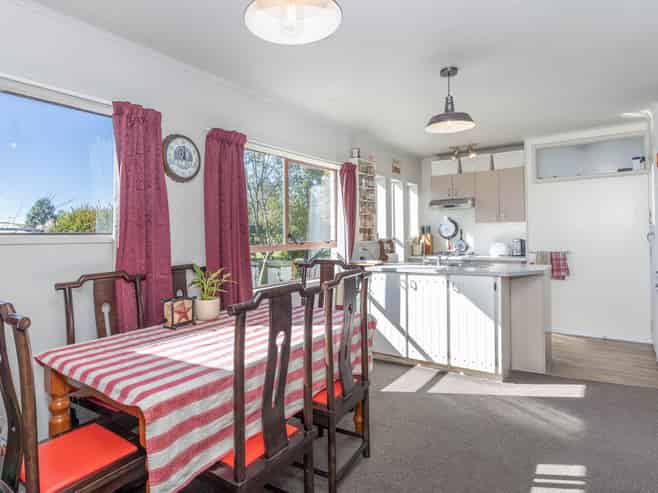 9 Lucien Place, Whitikahu