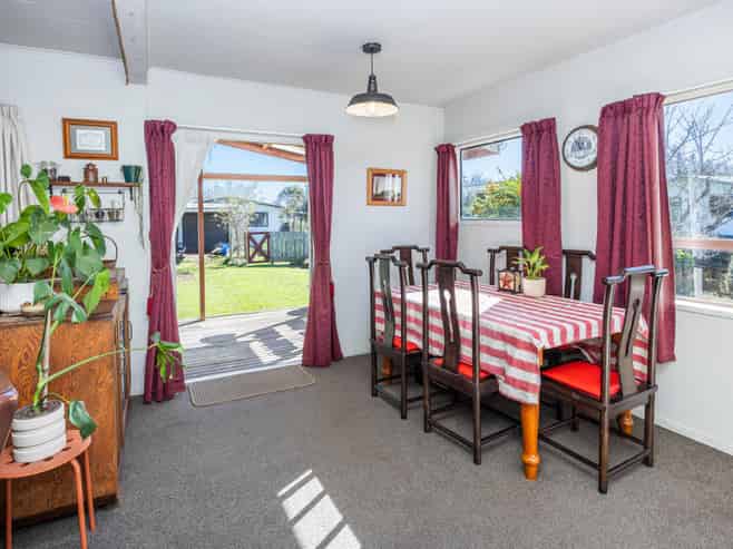 9 Lucien Place, Whitikahu