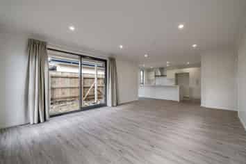 Manawatu / Whanganui - Address withheld