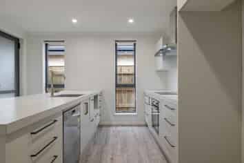 Manawatu / Whanganui - Address withheld