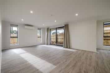 Manawatu / Whanganui - Address withheld