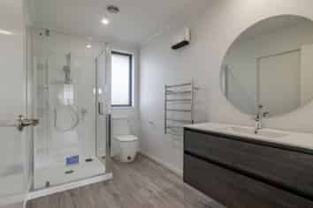 Manawatu / Whanganui - Address withheld