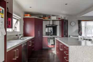 Manawatu / Whanganui - Address withheld