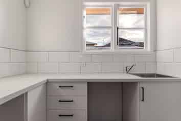 Manawatu / Whanganui - Address withheld