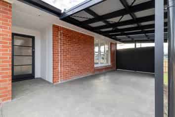 Manawatu / Whanganui - Address withheld