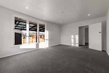 Manawatu / Whanganui - Address withheld