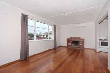 38 King Street, Marton