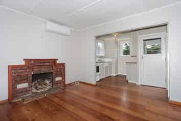 38 King Street, Marton