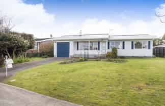 36 Cedar Crescent, Feilding