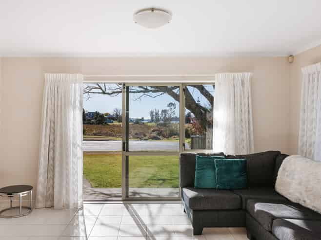 84 Esmeralda Street, Welcome Bay
