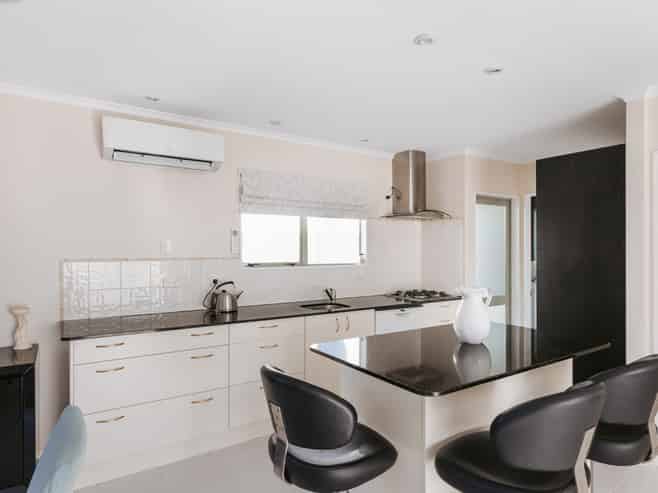84 Esmeralda Street, Welcome Bay