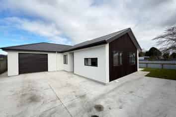 Manawatu / Whanganui - Address withheld