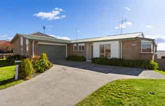 95 Rototuna Road, Rototuna