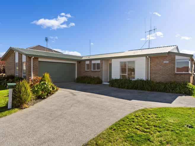 95 Rototuna Road, Rototuna