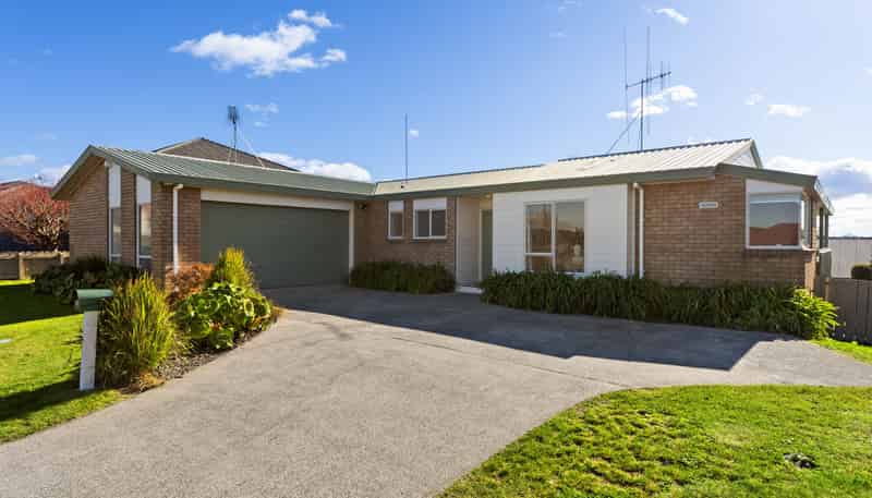 95 Rototuna Road, Rototuna