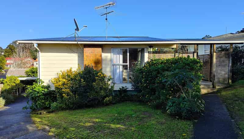 27 Cheval Drive, Totara Vale