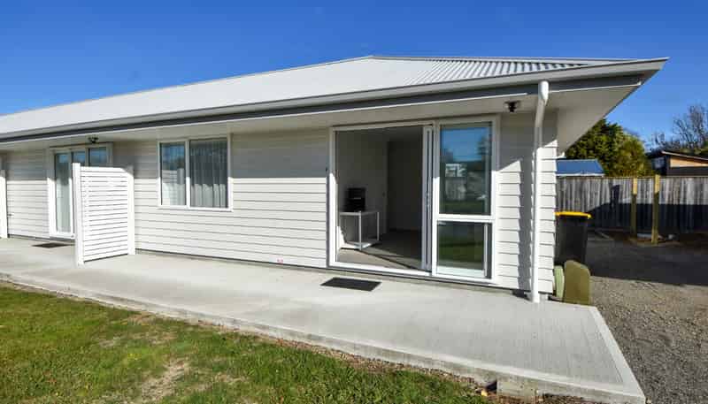 E/9 Victoria Street , Carterton