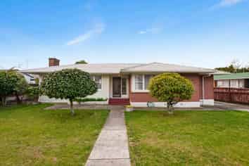 135 Malfroy Road, Glenholme