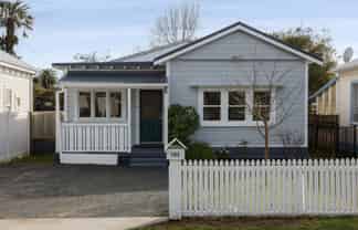 122 Crawford Road, Outer Kaiti