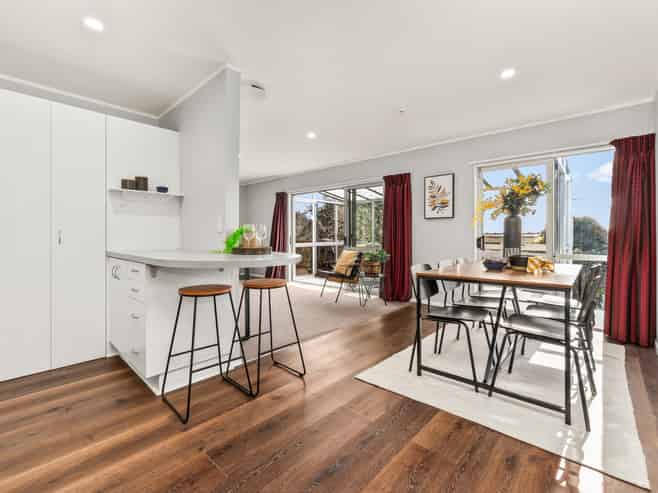8 Hicks Close, Whitby
