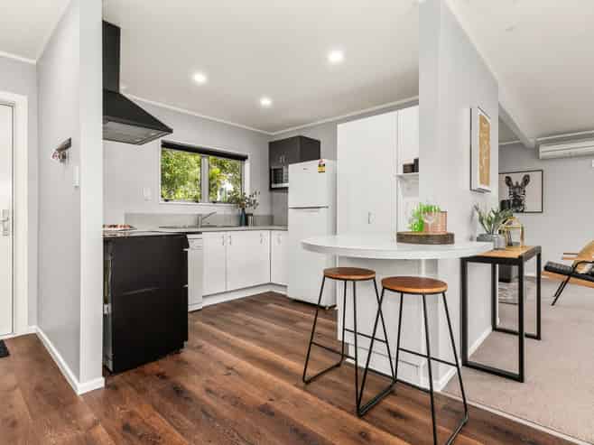 8 Hicks Close, Whitby