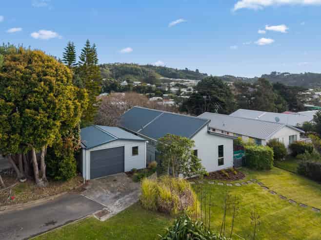 8 Hicks Close, Whitby