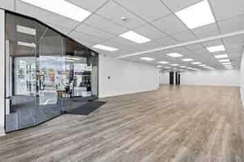 High-profile Devonport retail opportunity