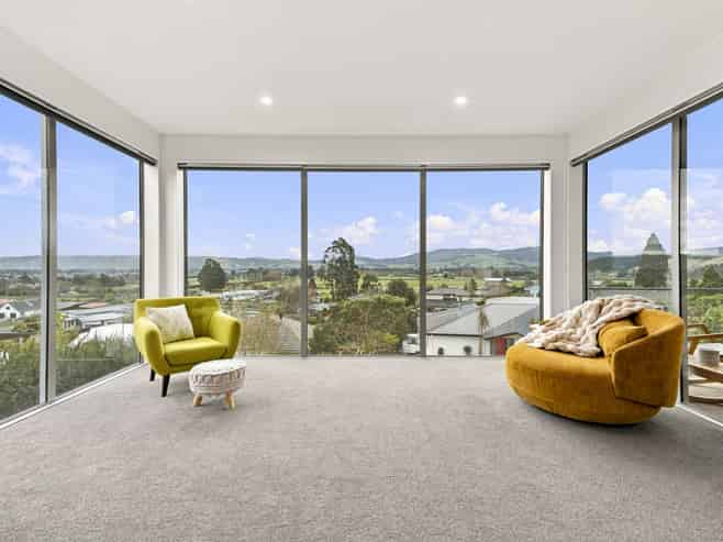32 Paterson Road, Mosgiel