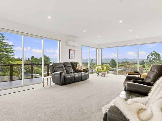 32 Paterson Road, Mosgiel
