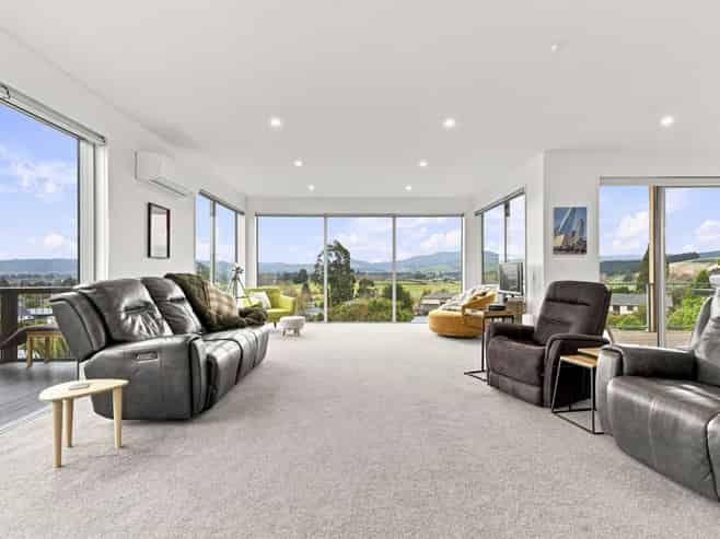 32 Paterson Road, Mosgiel