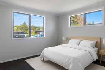 2/4 Croydon Street, New Lynn
