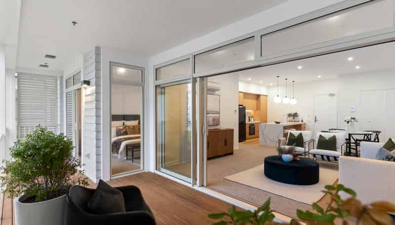 135 Hibiscus Drive, Orewa